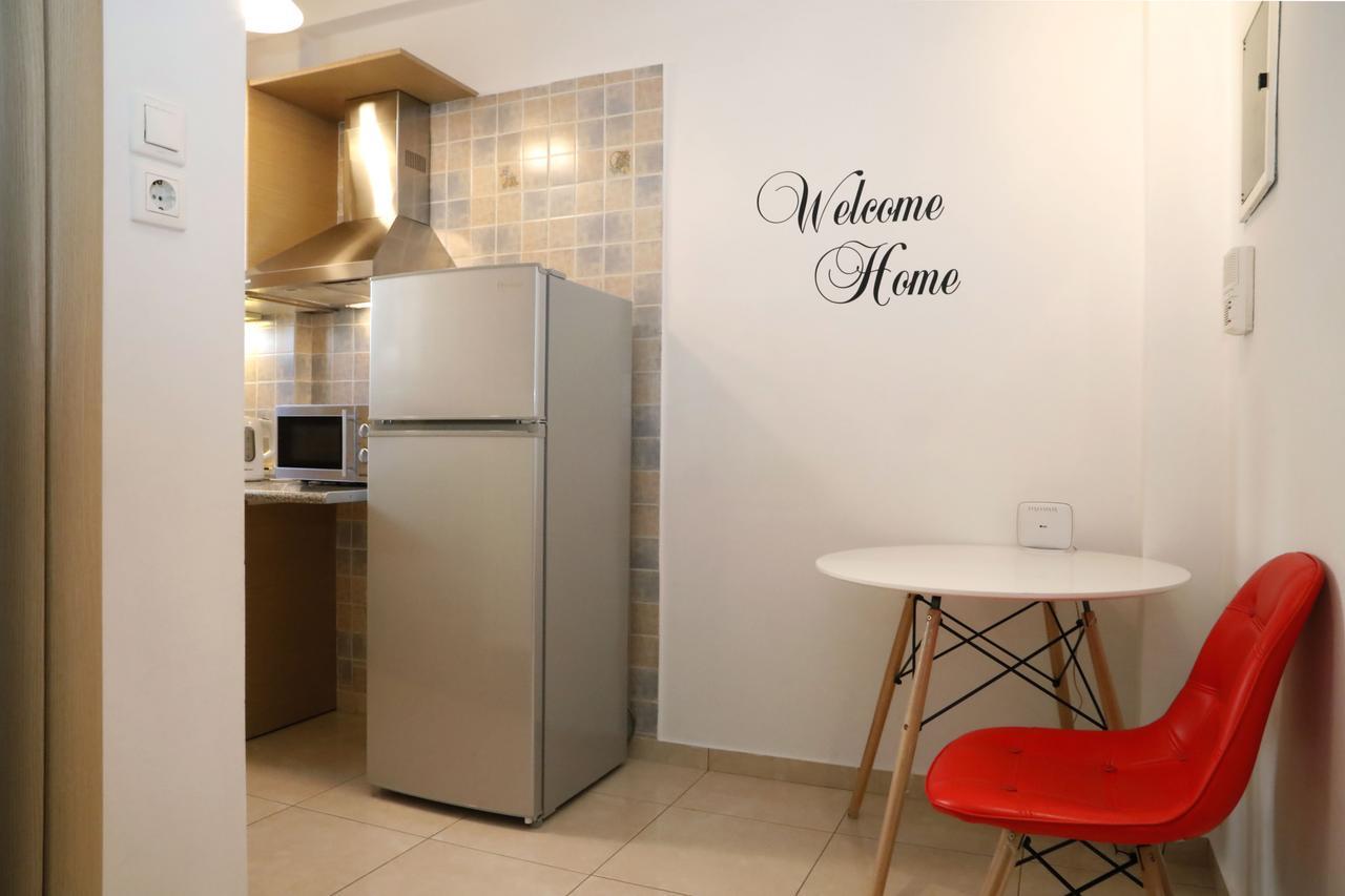 אתונה Metaxourghio Boutique Apartment מראה חיצוני תמונה