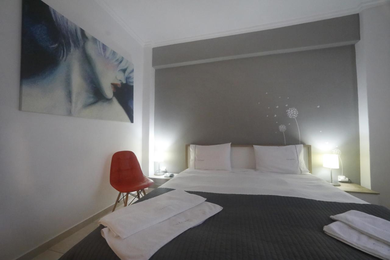 אתונה Metaxourghio Boutique Apartment מראה חיצוני תמונה